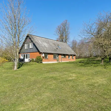 Charm On Bornholms South Coast Villa *